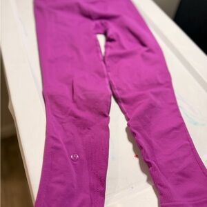 Lululemon Athletica Women's Magenta Leggings